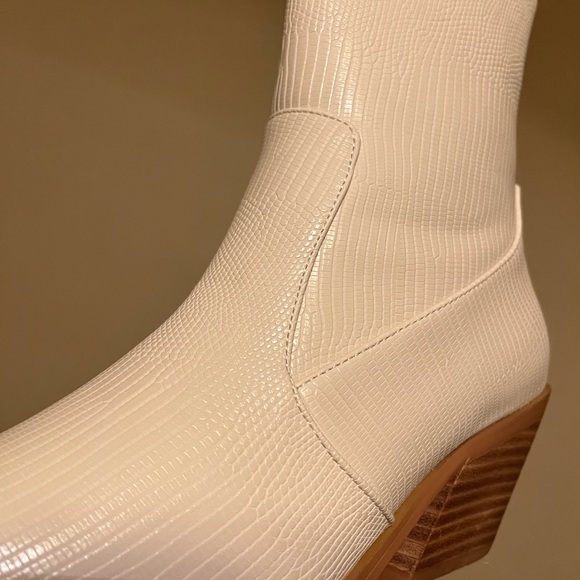 Billini boots-new!! - Picture 2 of 8